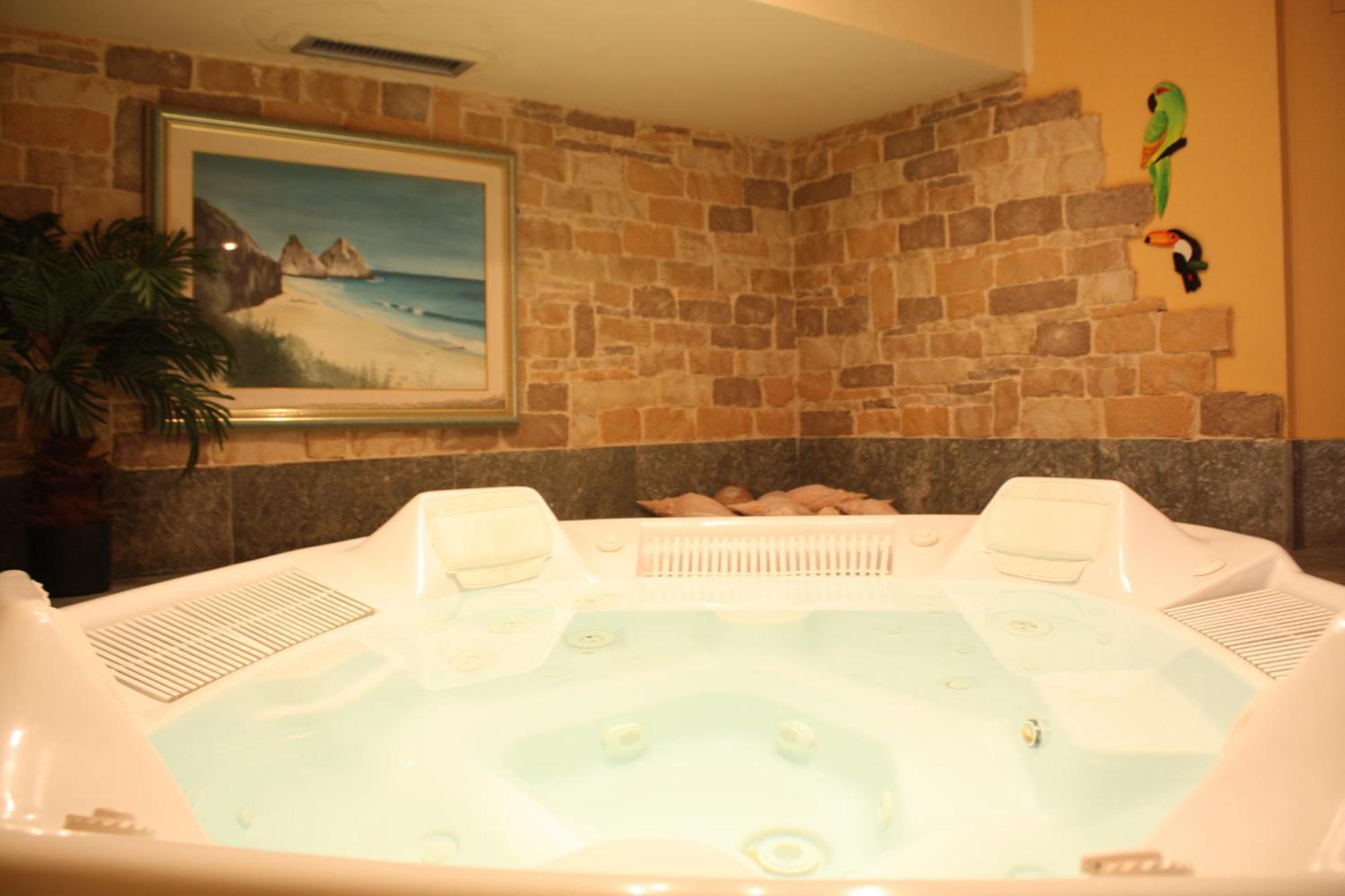 Le Rocher Hotel Champoluc Esterno foto