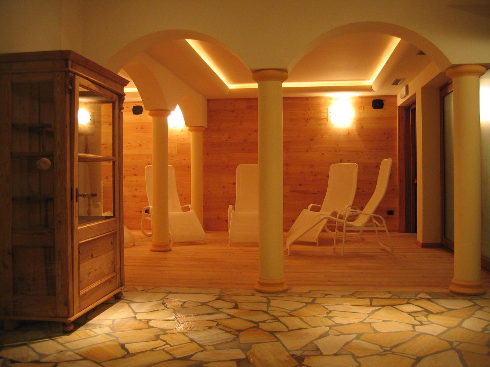 Le Rocher Hotel Champoluc Esterno foto
